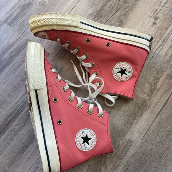 Converse Chuck 70 High Top Embroidered Leather Sneakers Pink Floral Women Sz 6 - Picture 9 of 10